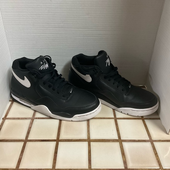 Nike Air Flight Men's Black Sneakers - Picture 2 of 9
